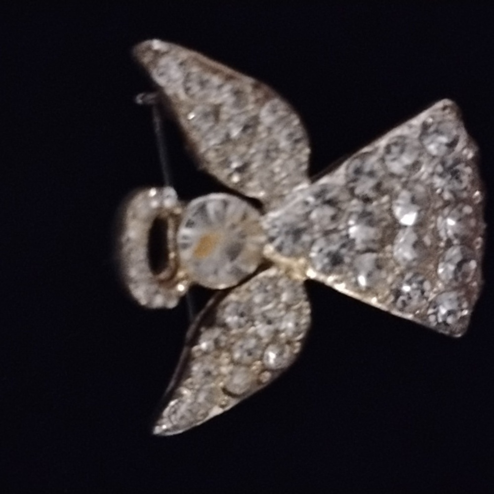 Angel Pin